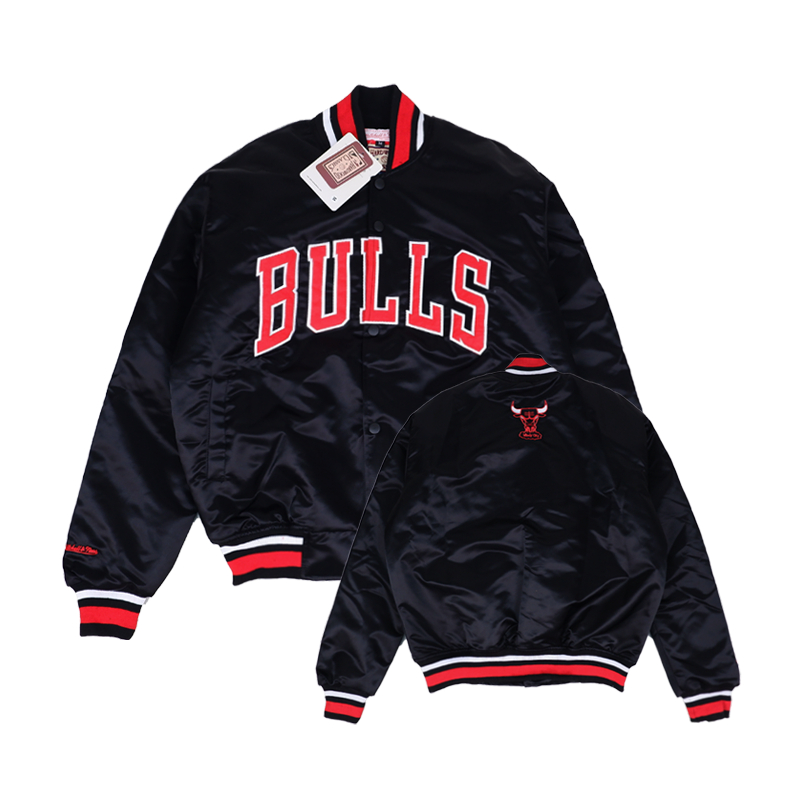 VARSITY JACKET BULLS ARM BLACK NBA AMERICAN BASKETBALL VINTAGE FULL TAG LABEL