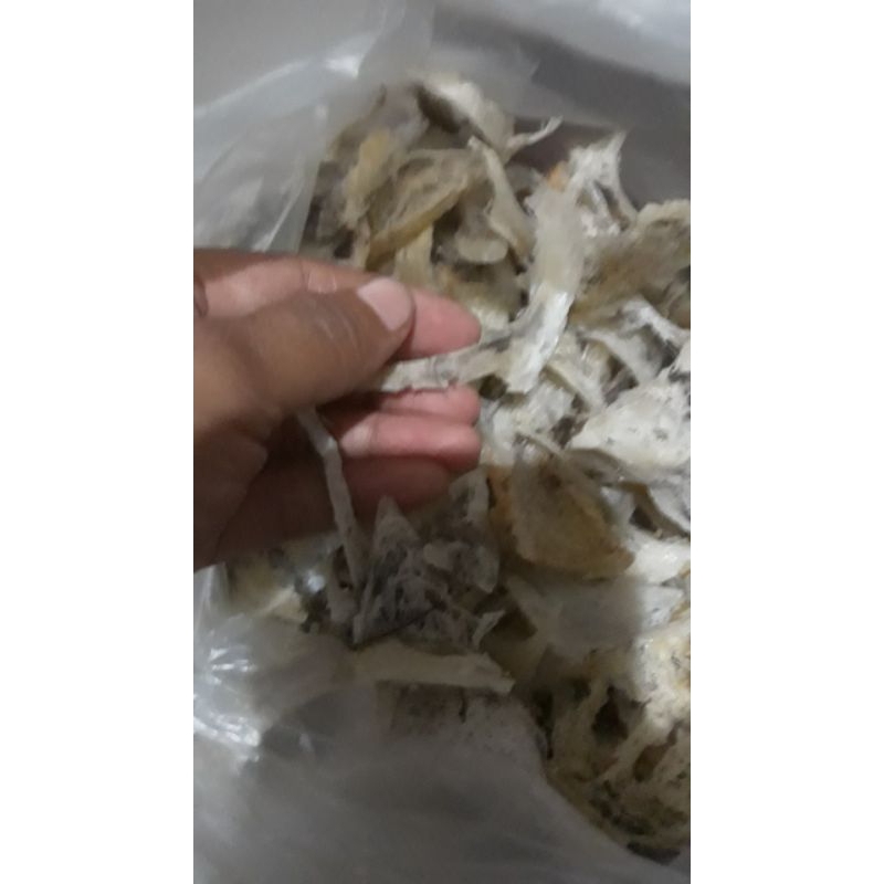Sarang walet Kotor hancuran /patahan kecil/terian/kakian ( harga per gram)