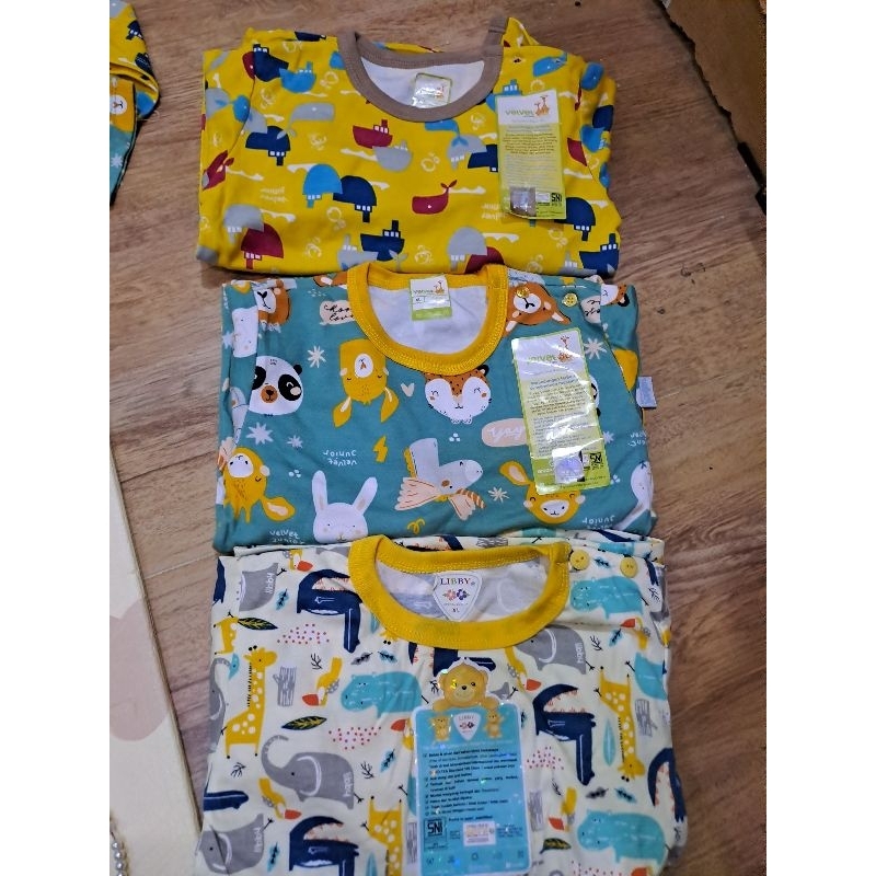 setelan velvet libby junior XL