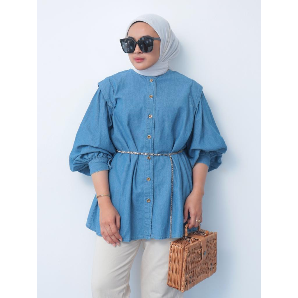 Kemeja Denim Meffy Oversize - 2301.02.076