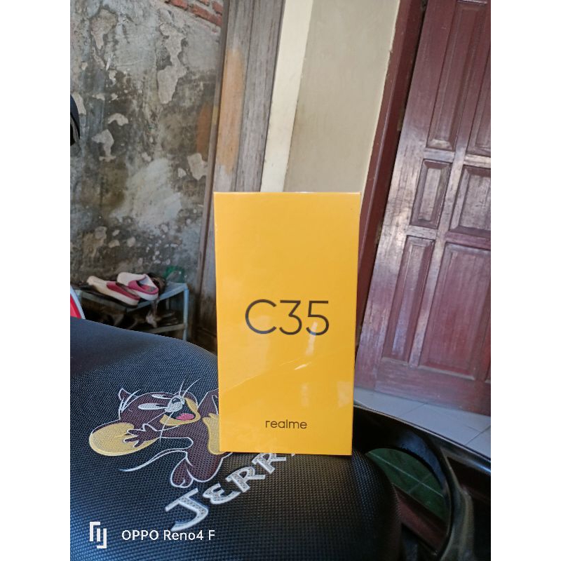 realme C35 4/128