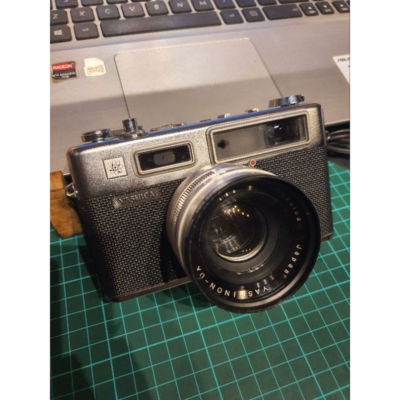 Kamera Yashica Electro 35