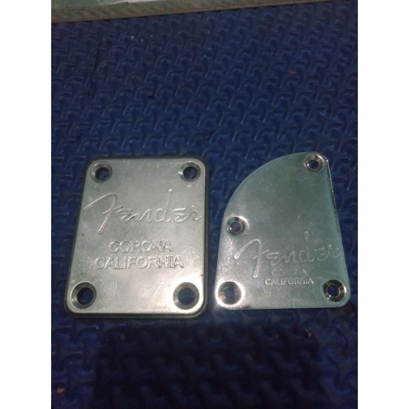 plat  joint neck gitar fender oval