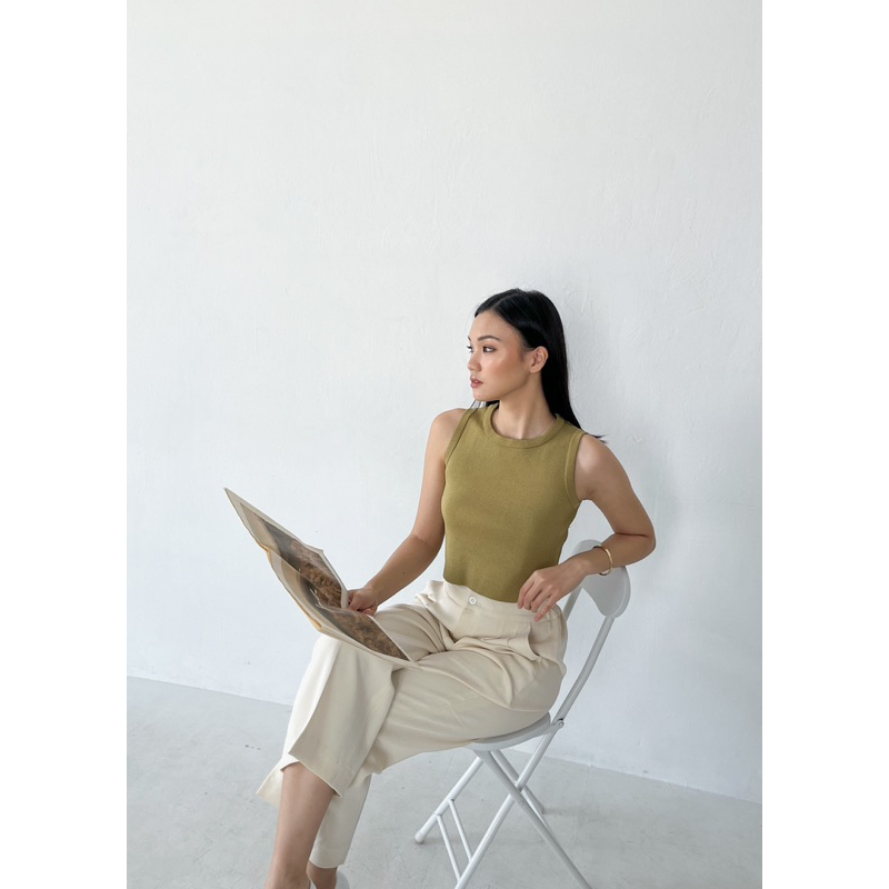 Grata Atelier - Sydney tanktop | baju atasan tangtop tengtop rajut hitam putih dan hijau Korean styl