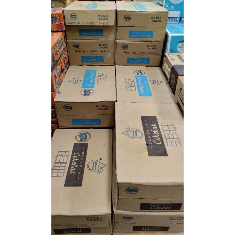 

Susu Bendera Kaleng Putih Kental Manis dan Cokelat 370 gr