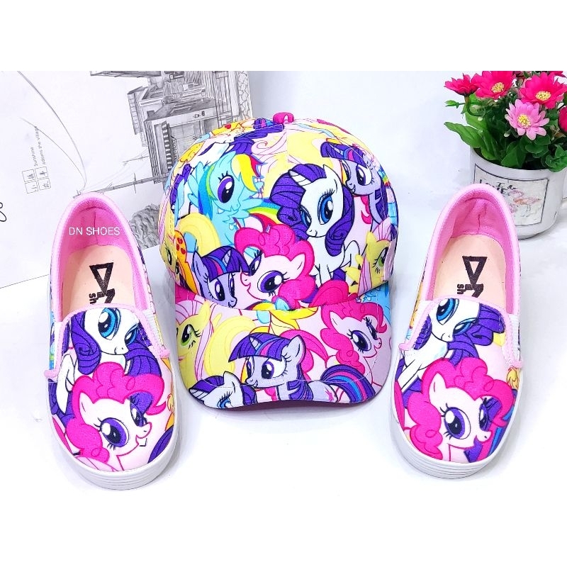 Paket Sepatu Anak Topi Anak Perempuan Sepatu Slip On motif Kuda Poni Pink Family 1- 7 thn