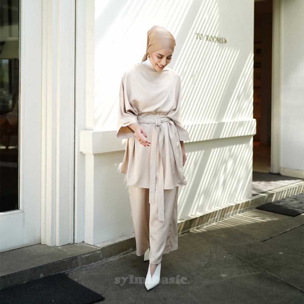 Grade B Sale Signature by Sylmi.Basic