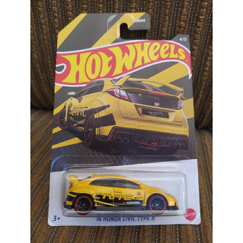 Hot Wheels 16 Honda Civic Type R Yellow