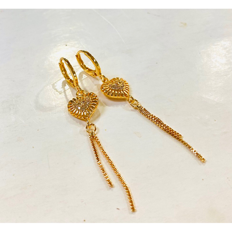 Anting wanita anting gantung pernata tetes air lapis emas