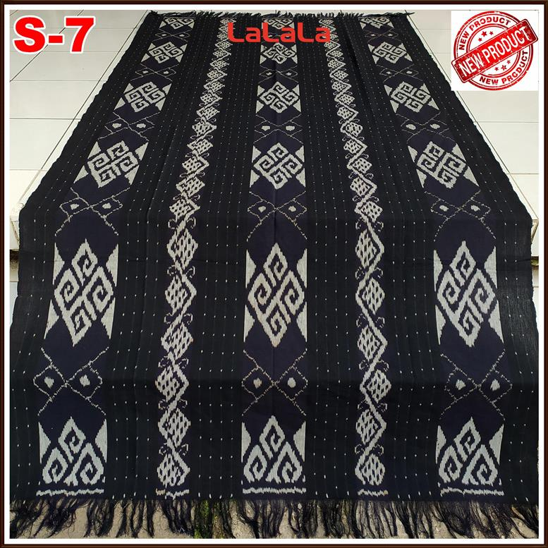 Kain Tenun Ikat Blanket Etnik Asli Motif Sumba NTT Asmat Lombok Papua Kalimantan Toraja Bali Jepara