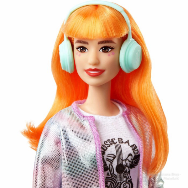 

Dijual Boneka Karir Barbie Music Producer Doll Career of The Year w Aksesoris - Orange Diskon