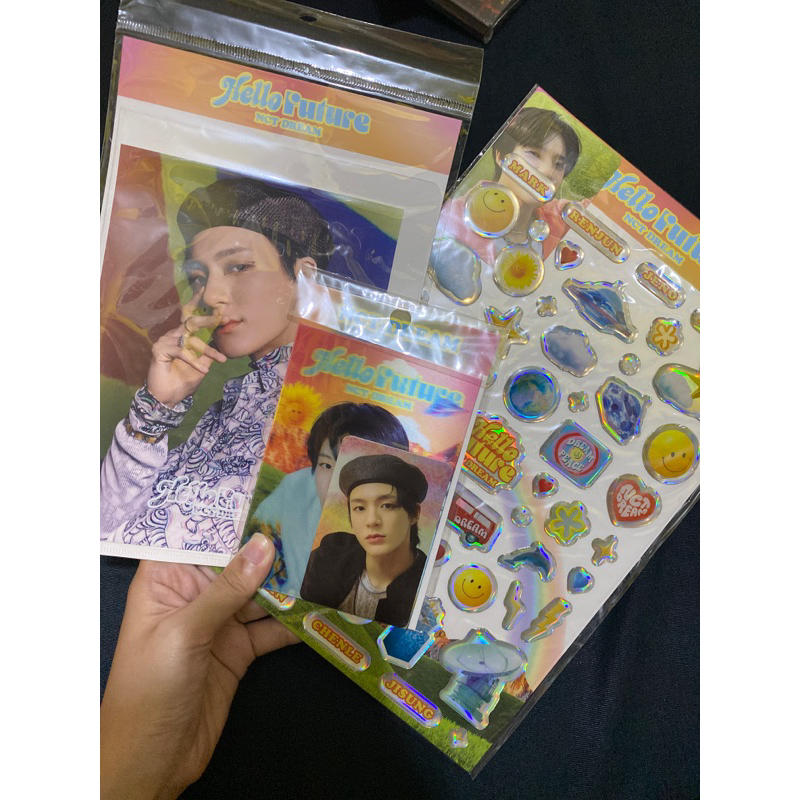 (Ready Stock) Merch Hello future NCT Dream Official MD Epoxy 3D Lenticular Hologram Postcard Hologra
