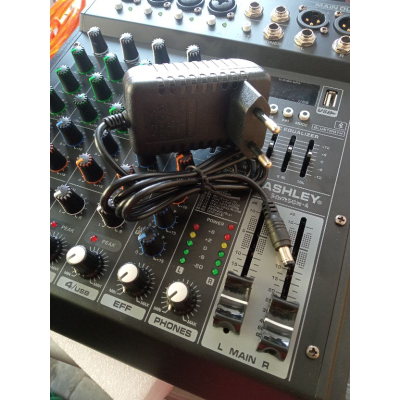 ADAPTOR MIXER ADAPTOR PENGGANTI UNTUK MIXER AUDIO ADAPTOR MIXER ASHLEY 12 VOLT 2 AMPERE