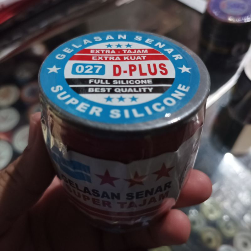 GELASAN SENAR ADUAN LAYANGAN CAP D-PLUS 027