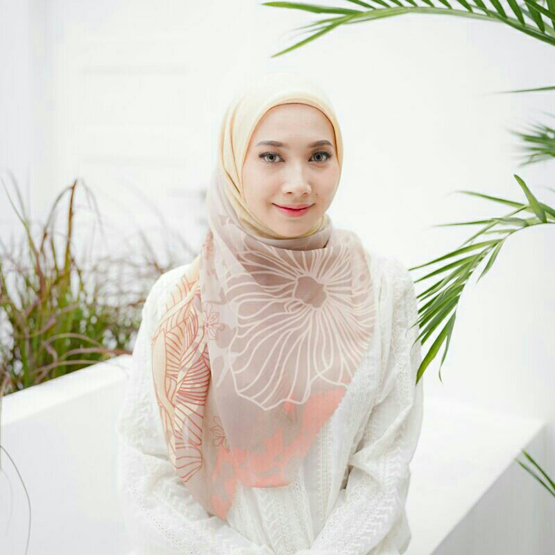 Hijab Potton 120 cm PREMIUM lasercut/Jilbab lasercut Naira Series