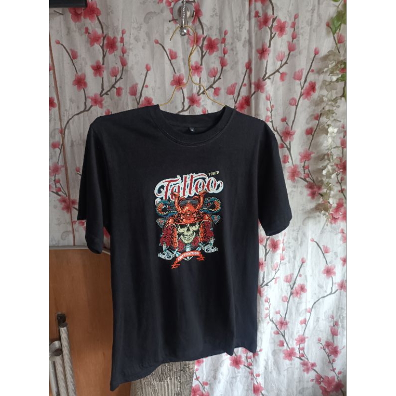Kaos distro keren Tatto convention samurai Skull ukuran M