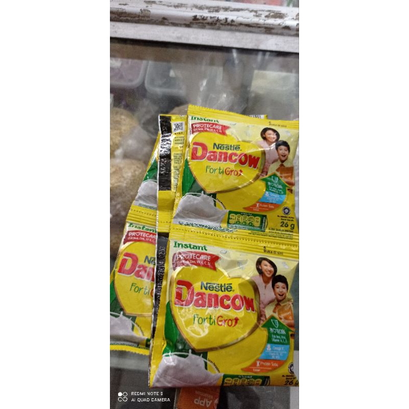 

Dancow susu Dancow sachet/Susu Instant 26gr