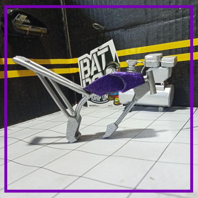 MINIATUR RANGKA DAN TANGKI DRAG