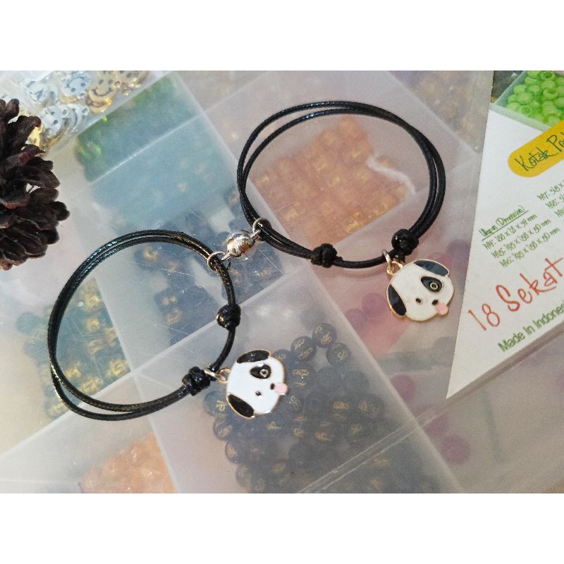 GELANG COUPLE MAGNET LIONTIN ANJING