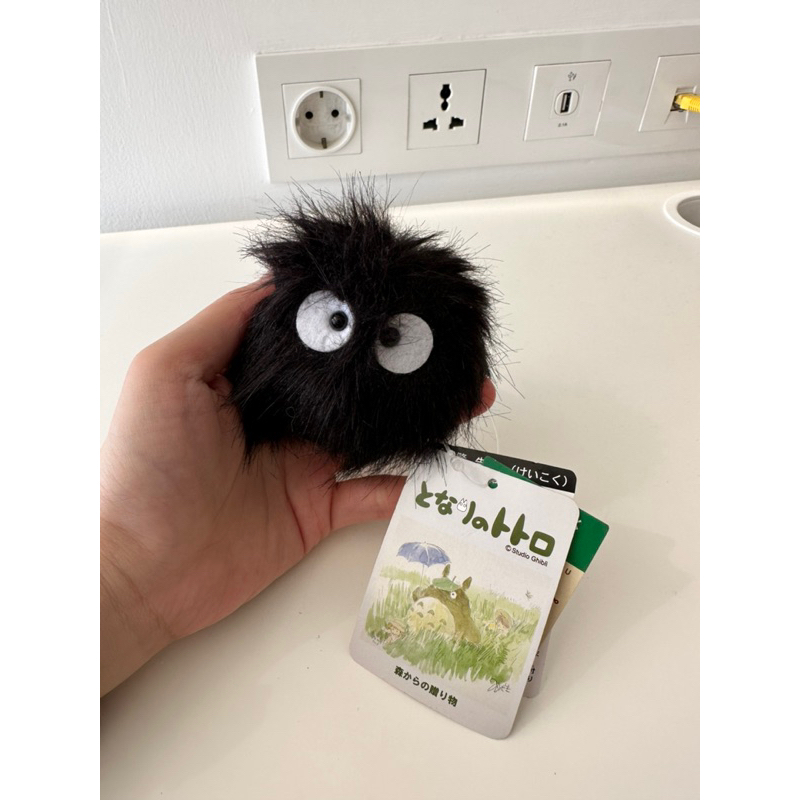 Susuwatari Totoro new tag tarik getar Studio Ghibli