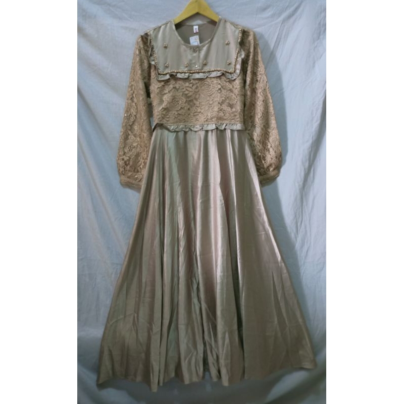 Gamis Taris Busana brukat mix satin coklat muda