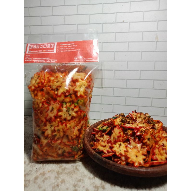 

KERUPUK BINTANG PEDAS DAUN JERUK ( SEBRING ) 250GR