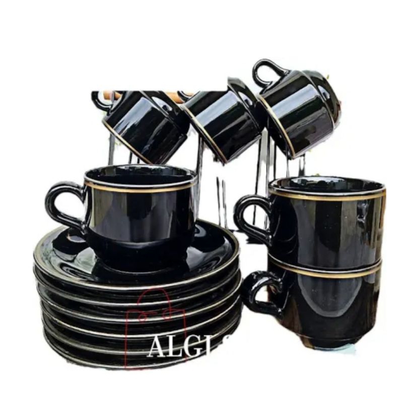 cangkir keramik hitam Lis mas 1 set( 6 cangkir 6 tatakan)
