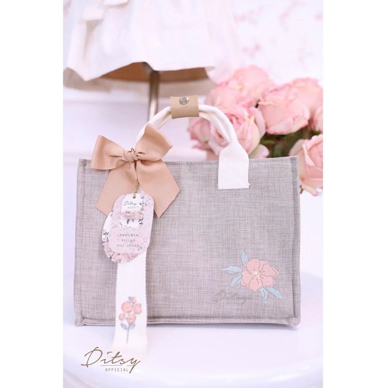 DITSY SLINGBAG / DITSY BOX / Enthia Summer size L Ditsy Januari 2022 / maileen jet shameena eveolee 