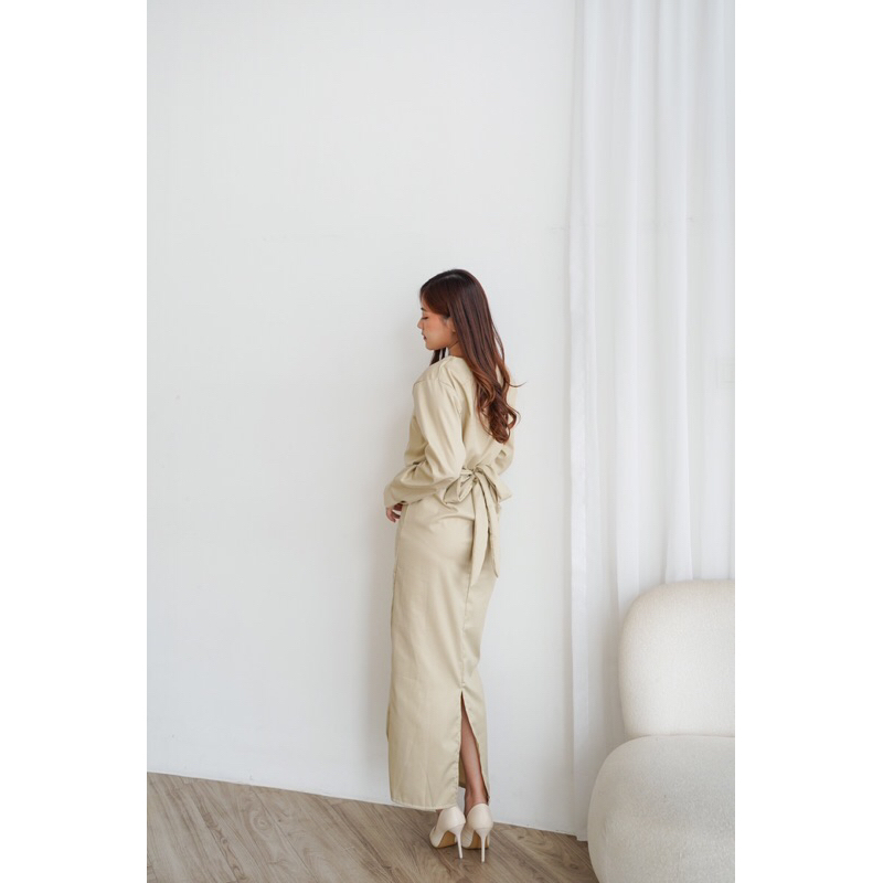Arqelclo - Na Ri 나리 Dress Korean Simple Look