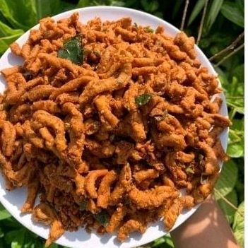 

keripik usus pedas daun jeruk 1kg