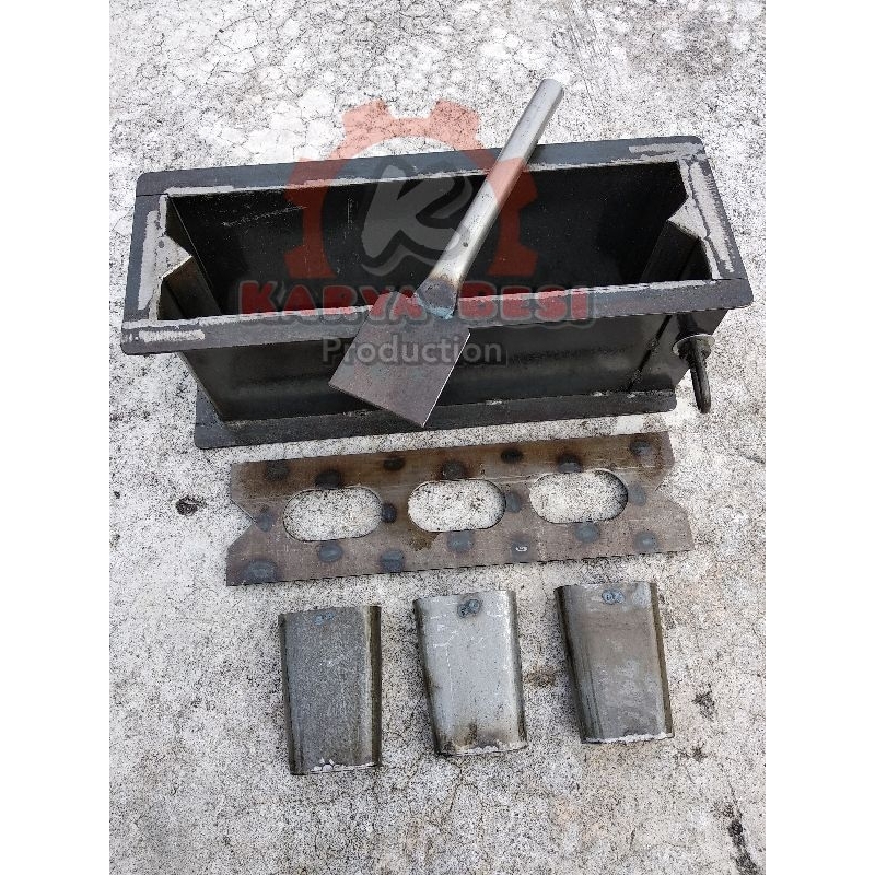 cetakan batako.lubang 40x20x10.lobang