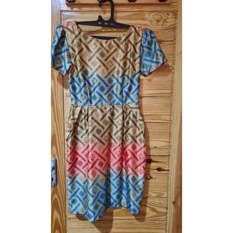 dress satin preloved