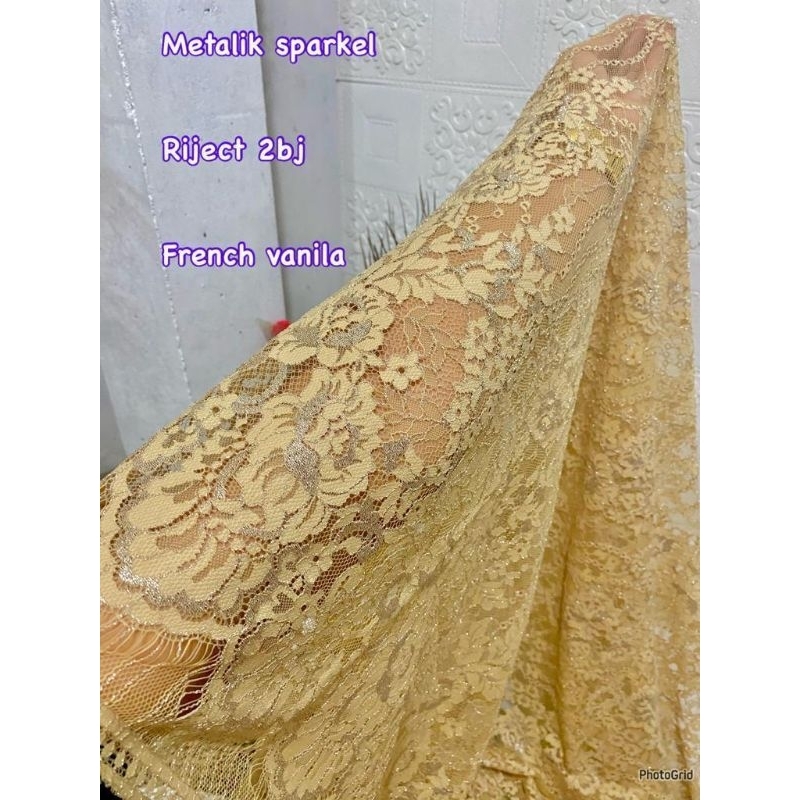 kain metalik rijek 2 baju