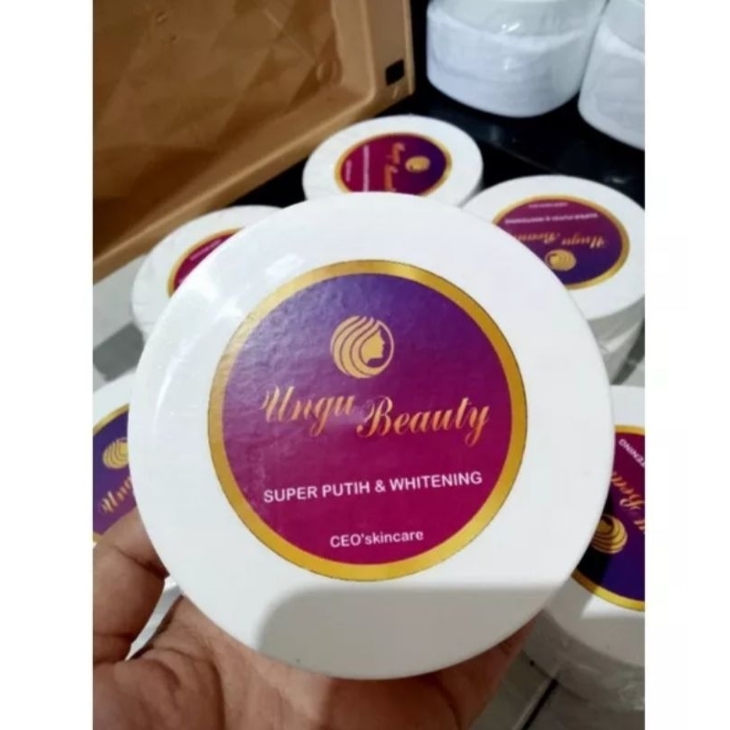 Body Lotion Ungu Beauty 250Ml Super Putih By cce.oyn