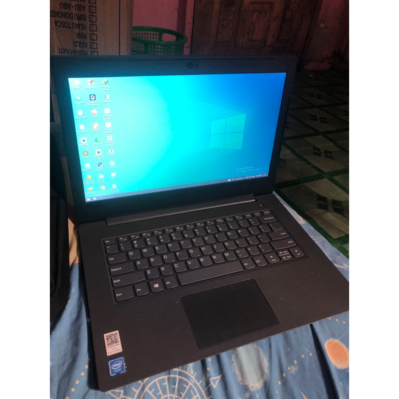 Laptop Lenovo V130-14IKB