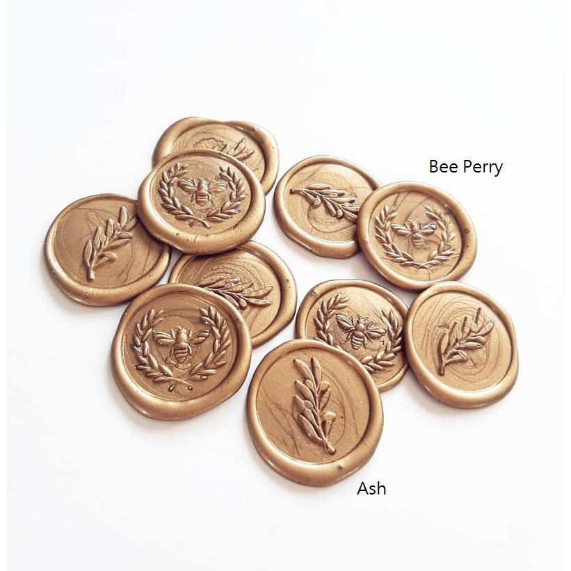 

Ash, Bee Perry 1 Piece LefavelaaCOIN Seal Wax Stamp Sticker Instant / Seal Wax Coin / Wax Seal / Stempel Lilin / Self Adhesive / Segel lilin Amplop Undangan Vintage