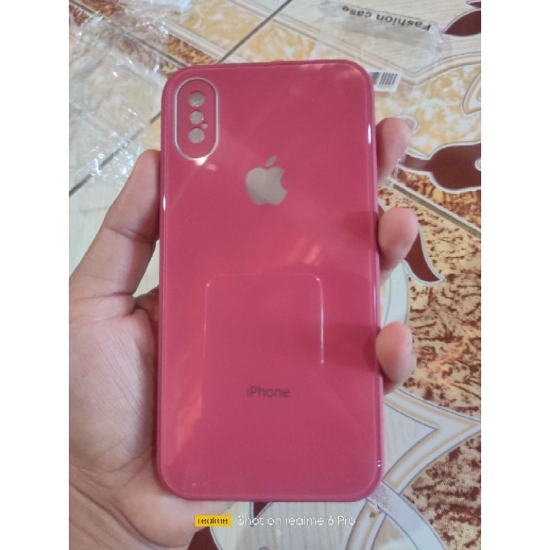 case iPhone X / XS bonus tempred glass amino spy