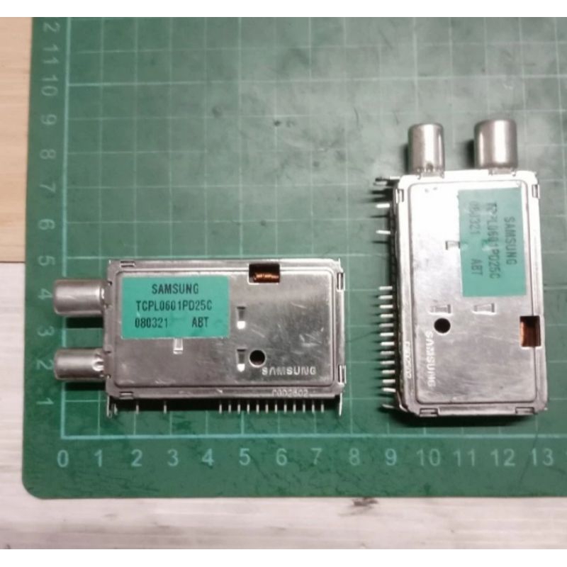 tuner tv flat slim cocok buat tv samsung, akari, polytron /ori baru