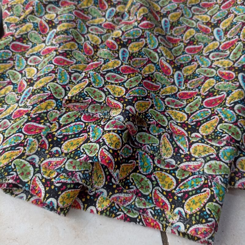 Kain Zara Crepe - kain zara crepe premium - kain crepe premium - kain zara motif // RZT