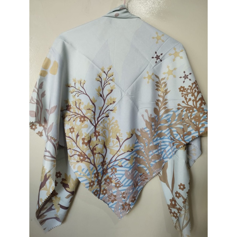 Hijab Segiempat Motif Azara Laser Cut