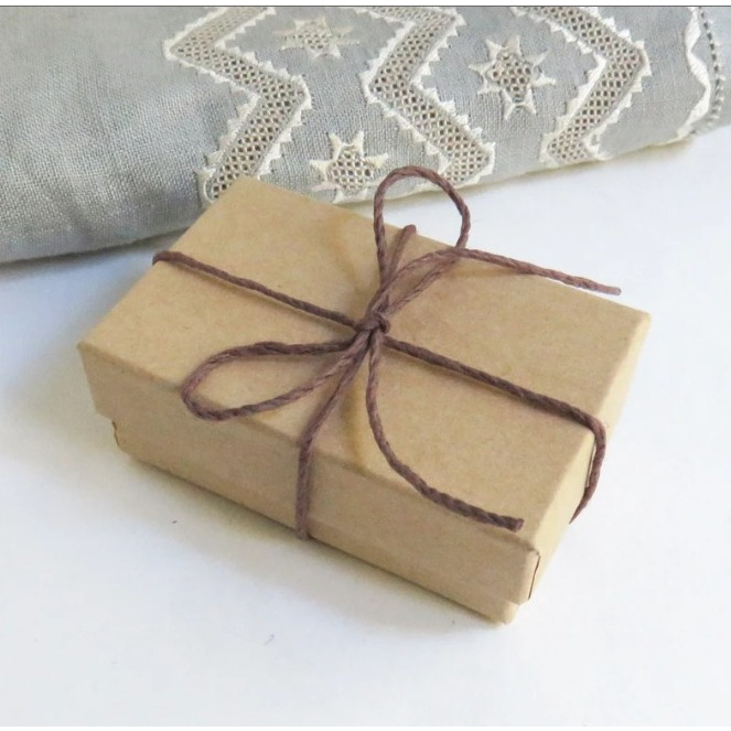 

Tali Rami ukuran 2 PLY / Tali Rami Roll Murah/tali polaroid/talirami/taliserat/hampers/kado