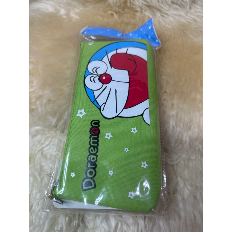 

tempat pensil doraemon