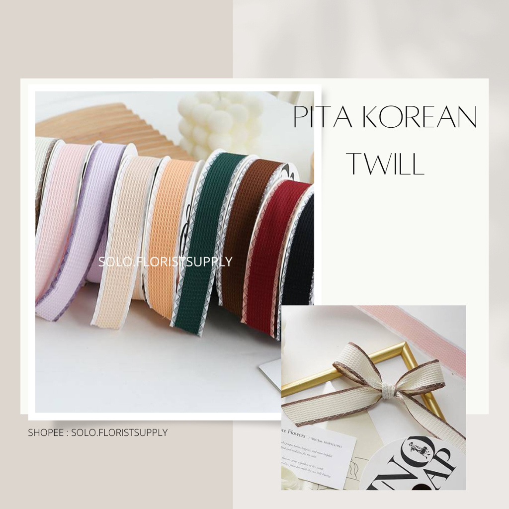 

1 ROLL KOREAN TWILL RIBBON BANDANA PITA HAMPERS PITA GROSSGRAIN PITA SATIN RUFFLE KOREA PITA GELOMBANG PITA SATIN SEDANG LEBAR 2.5CM PREMIUM (ECER PER METER) PITA KADO GIFT BOUQUET BUNGA DEKORASI