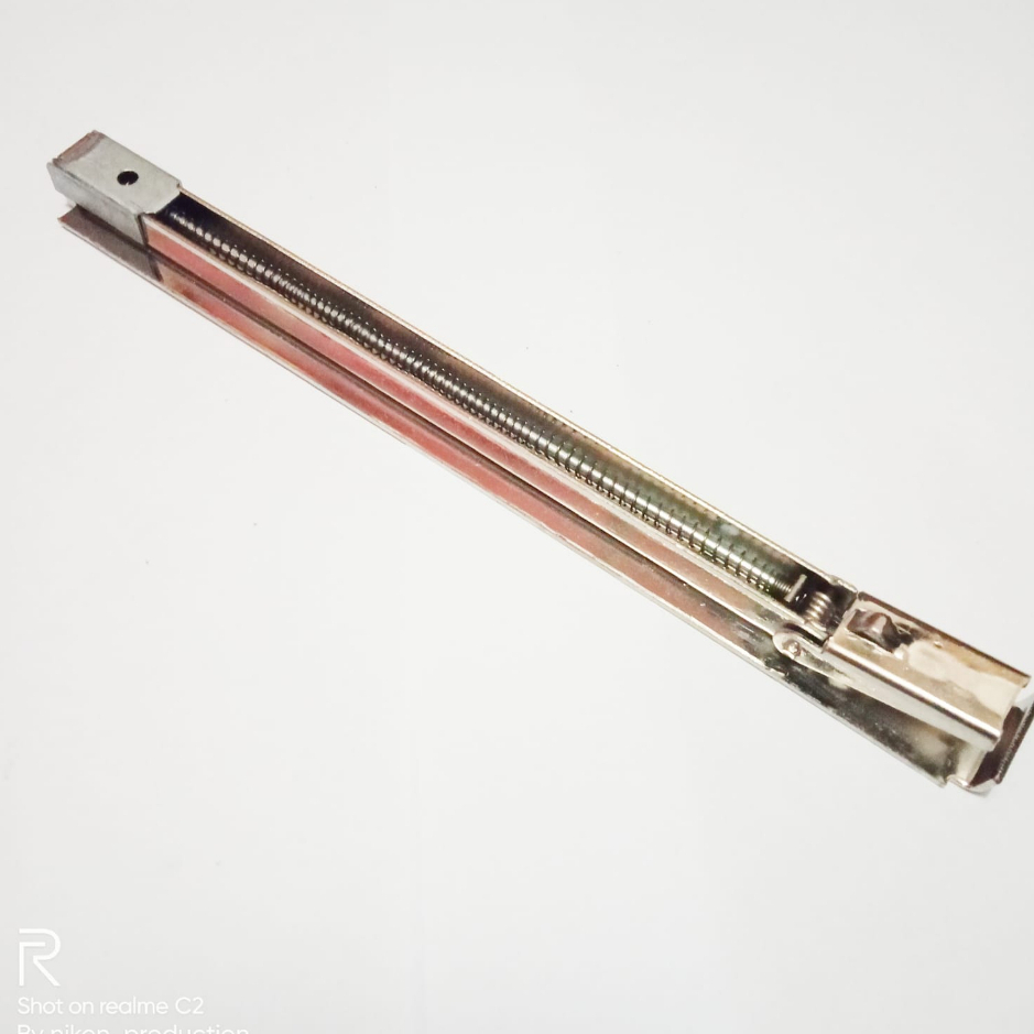 

Satu set sparepart hekter tembak pendorong isi hekter gun tacker rapid