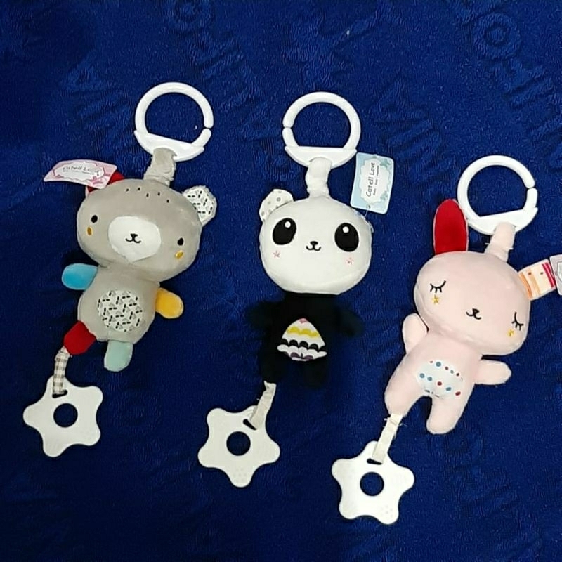 SU MAINAN BONEKA GANTUNG + GIGITAN BAYI  + BUNYI
