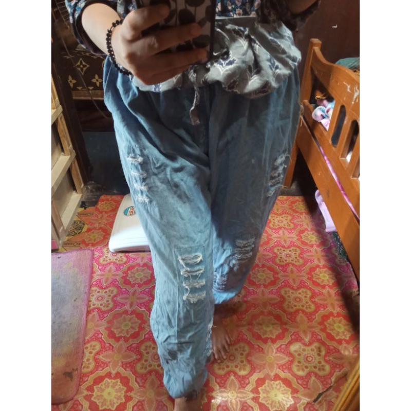 CELANA KULOT JEANS PRELOVED