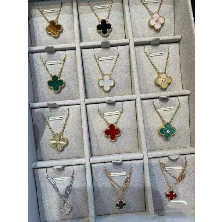 17K Emas asli --1.9gram Kalung van klip Emas Rosegold model L*V cantik manis awet lucu