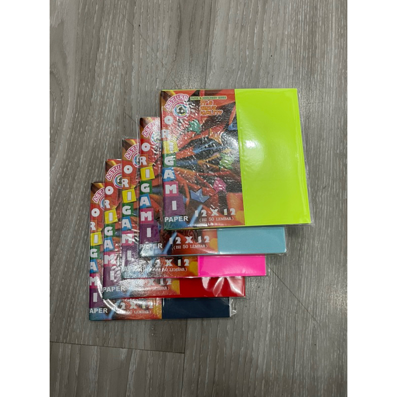 

Kertas Lipat Origami Asturo 12 x 12 cm