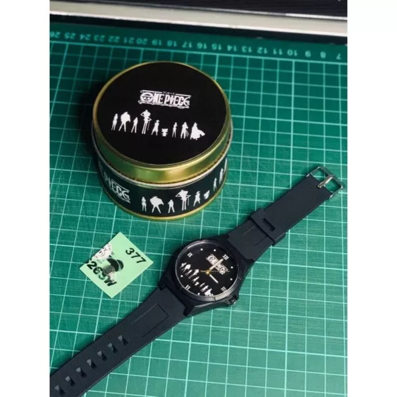 jam tangan one piece