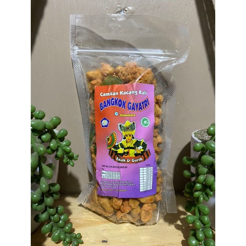 

Kacang Bali Bangkok Gayatri Pedas 200 gr "Fresh stok